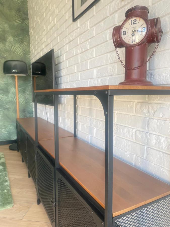 Loft 22 Delux Appartement Wałcz Buitenkant foto